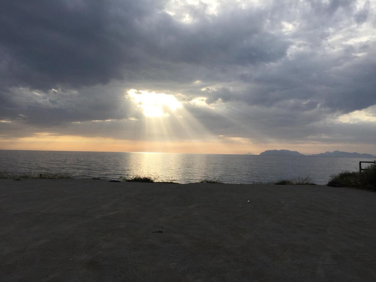 Le Casette Di Ponente Milazzo Exteriör bild