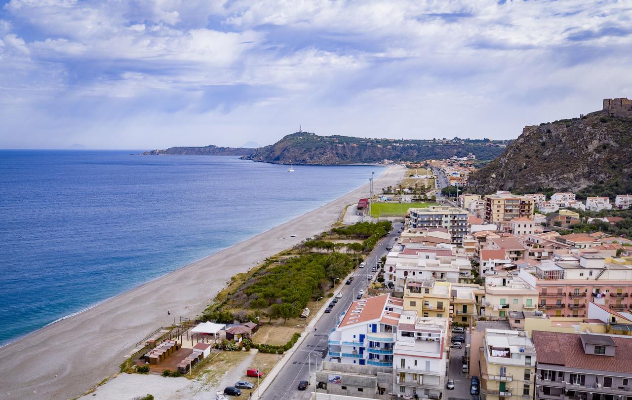 Le Casette Di Ponente Milazzo Exteriör bild